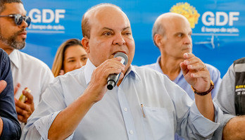Reduzir salários de servidores em caso de mudança no cálculo, diz Ibaneis (Agência Brasília)